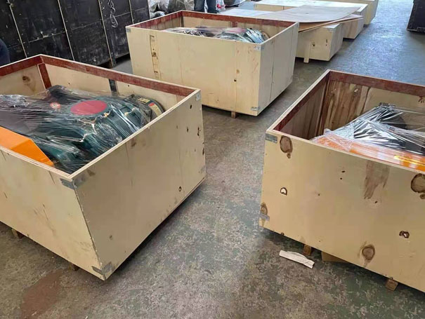 开工啦！发往佛山XQSSR150罗茨鼓香蕉视频一级片大全 30KW4台(图1)